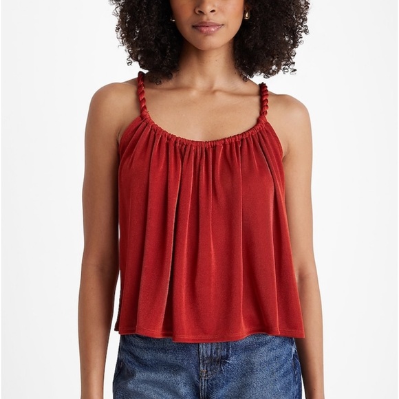 NWT express size M Shine Skimming Scoop Neck Twisted Strap Cami in Cinnabar - Picture 4 of 5